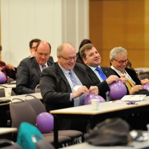 Participants qui s'amusent durant la conférence de Denis François Gravel à la JIQ 2014